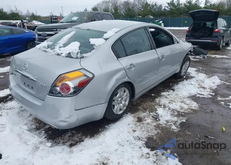 2011 Nissan Altima 2.5 S из США, поврежденный, VIN 1N4AL2AP8BN443124